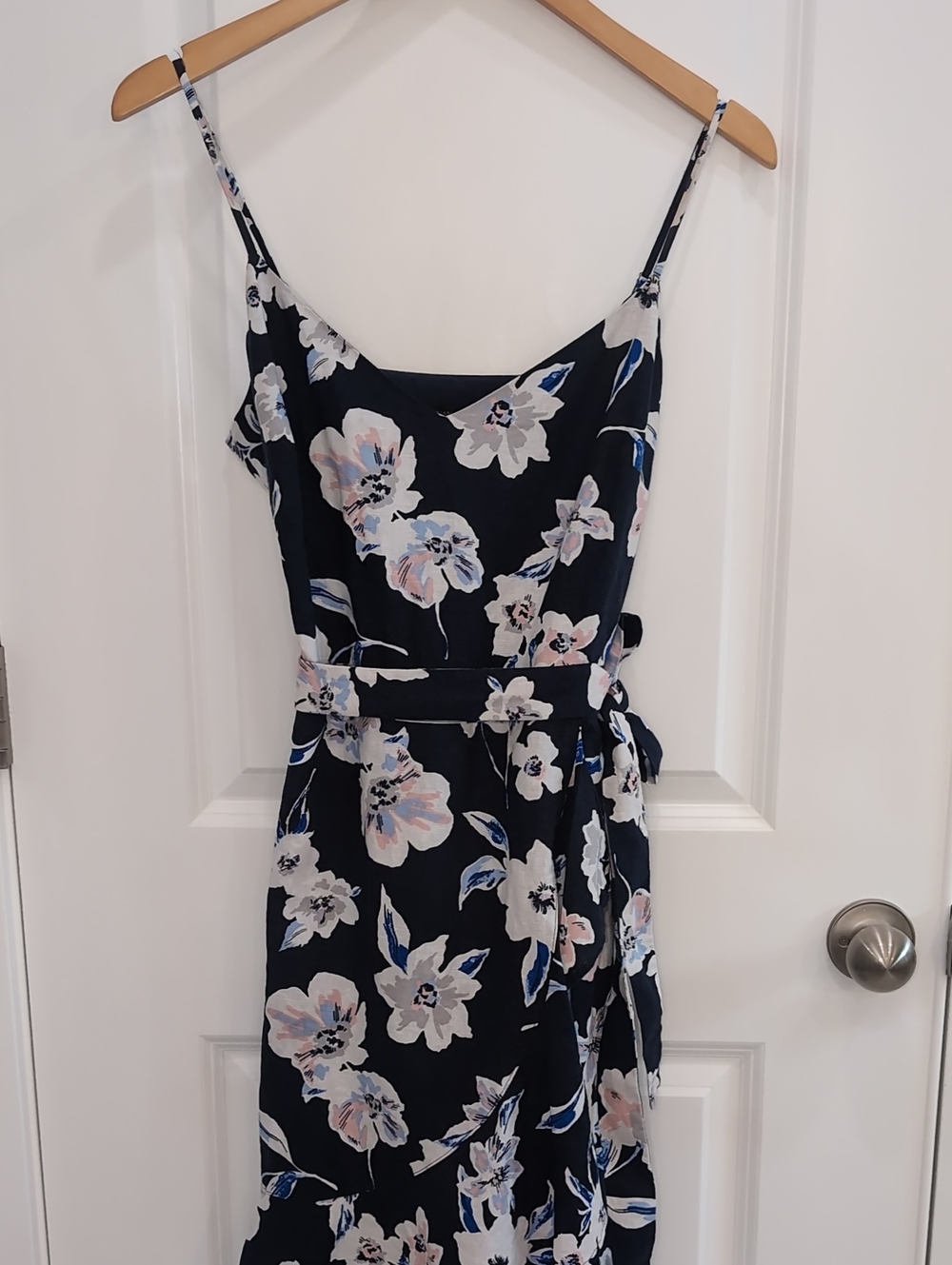 Floral Navy Sleeveless Wrapish Dress